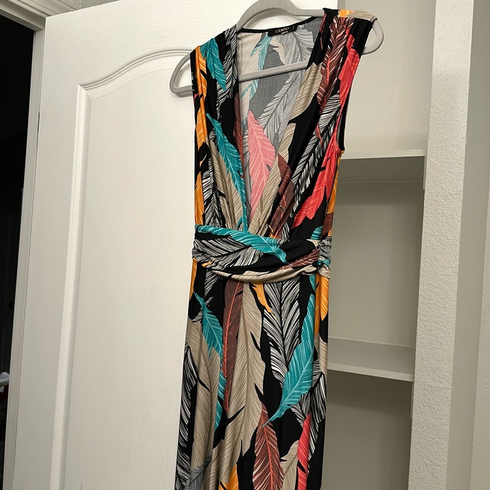 Cameo deep v neck tropical jumpsuit - Picture 2 of 6